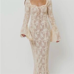 Chic Cream Floral Lace Long Sleeve Dress
